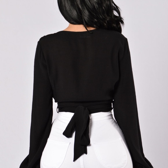 FASHIONOVA ‘keys’ Top- Black - Picture 2 of 5